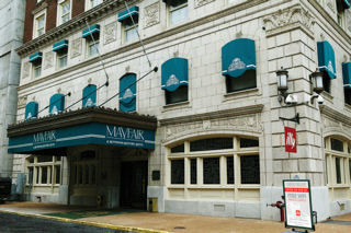 Wyndham Mayfair セントルイス エクステリア 写真